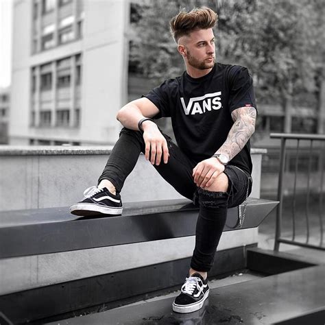 Pin by ruddy ademir on de todo | Vans outfit men, Mens outfits, Vans outfit