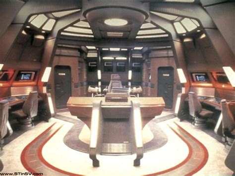 Bridge of the USS Defiant | Star trek ships, Star trek, Star trek universe