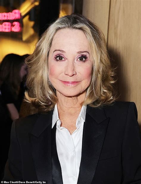 Felicity Kendal, 76, shows off her smooth visage at her Noises Off West ...