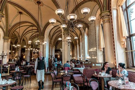 12 of the Best Cafés + Coffee Houses in Vienna, Austria — silly.little.kiwi