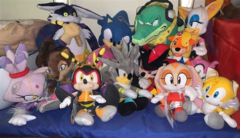 Sonic plush collection | Sonic the Hedgehog! Amino