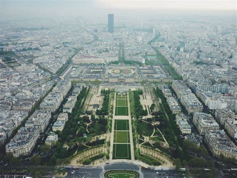 Eiffel Tower, Paris, France View from the top of the Eiffel Tower ...