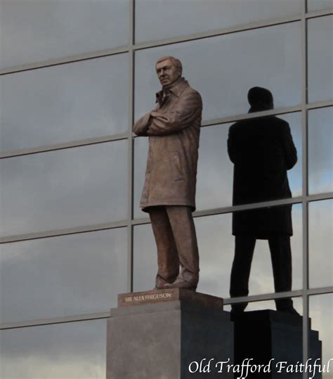 PICTURE: Sir Alex Ferguson Statue - Old Trafford Faithful