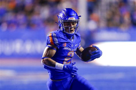 Bills trade up to take Boise State receiver Khalil Shakir in fifth round