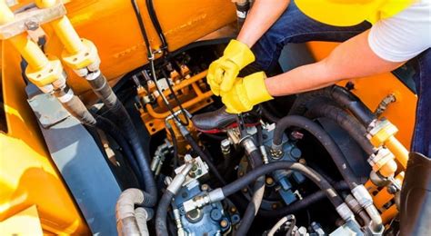 Five Reasons Why You Need Construction Equipment Maintenance - CMM