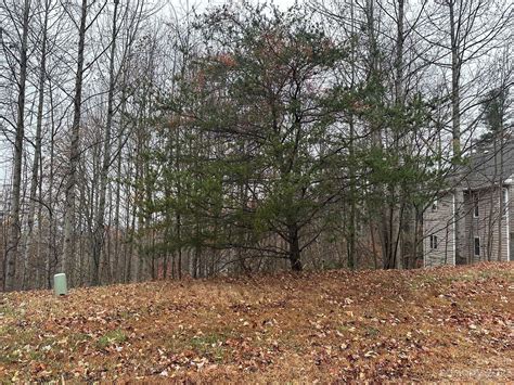 0.14 Acres of Residential Land for Sale in Hendersonville, North Carolina - LandSearch