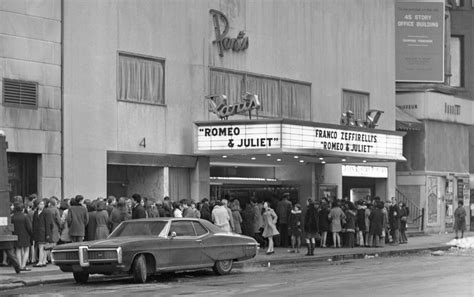 Theatre Paris