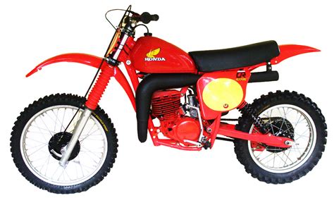 HONDA'S GREATEST BIKE: THE CR250R TWO-STROKE | Dirt Bike Magazine