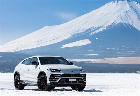 Free download | HD wallpaper: lamborghini, urus, snow, winter, cold ...