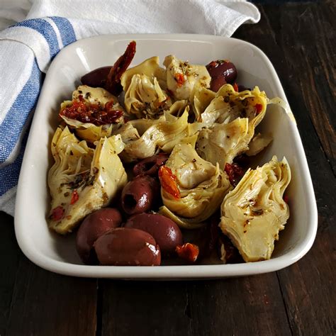 Marinated Artichoke Hearts - Frugal Hausfrau