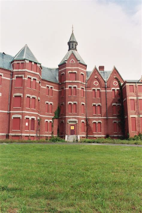 Danvers State Hospital - ABANDONED ASYLUM