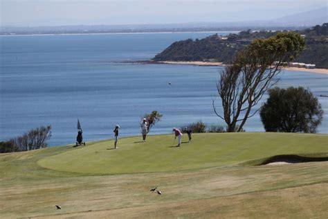 MORNINGTON GOLF CLUB Golf Deals