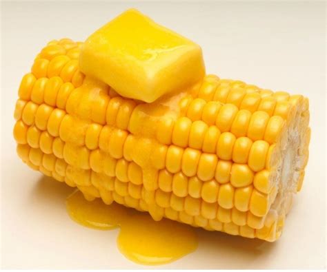 Buttering Corn On the Cob | ThriftyFun