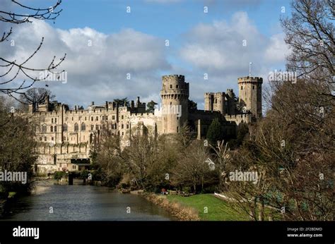 Warwick Castle and River Avon, Warwick, Warwickshire, England, UK Stock ...