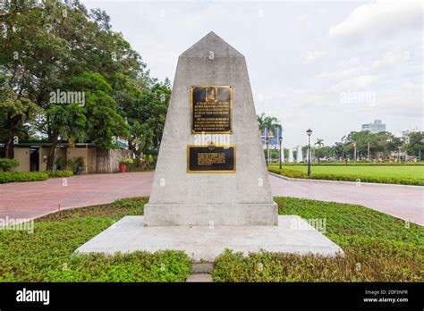 Gomburza monument hi-res stock photography and images - Alamy