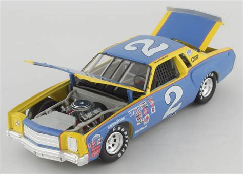 Dale Earnhardt LE #2 "Rookie of the Year" 1979 Monte Cristo 1:24 Scale ...