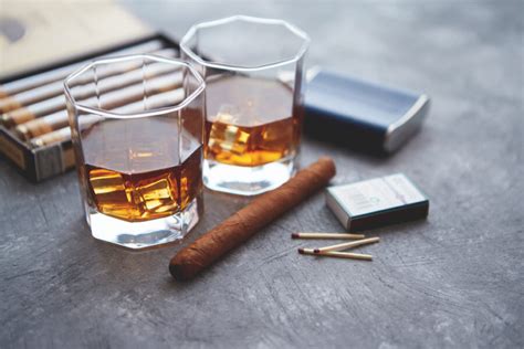 Best Cigar & Drink Pairings | JR Blending Room | Blending Room | JR Cigars