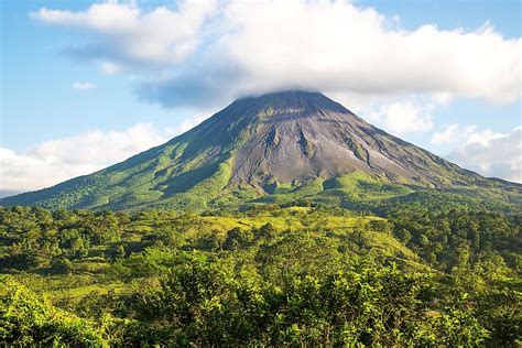 Difference Between an Active, Dormant, and Extinct Volcano - WorldAtlas