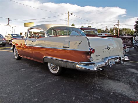 1955 Pontiac Star Chief - Information and photos - MOMENTcar