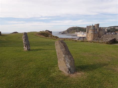 Wales, Cardiganshire: Aberystwyth Castle – Off Grid Campers