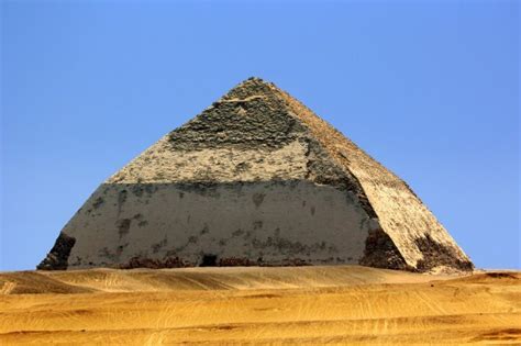 Dahshur Pyramids – An Amazing Ancient Royal Necropolis