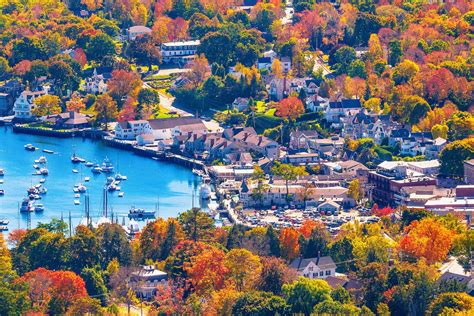 Best Spots In Downtown Camden, Maine - Camden Harbour Inn