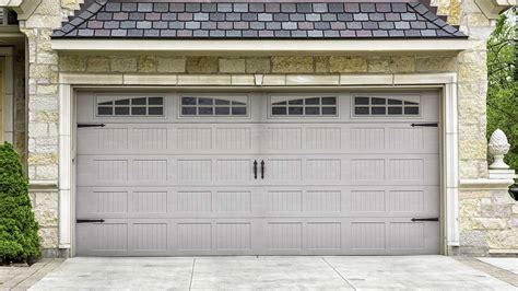 How Much Garage Door Tune-Ups Cost, and What’s Included | Angi