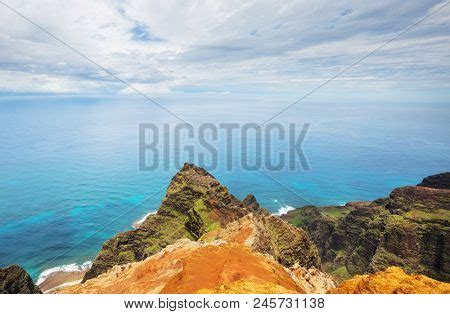 Hike Na Pali Coast Image & Photo (Free Trial) | Bigstock