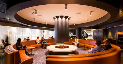 The 8 Best Airport Lounges In America For 2017, According To The Experts