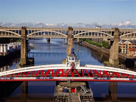 Northumbrian Images: Swing Bridge Newcastle Upon Tyne