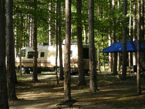 campingflash: camping in Letchworth State Park pristine forests Letchworth State