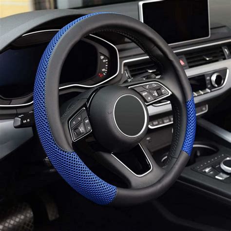 10 Best Steering Wheel Covers for Toyota Corolla