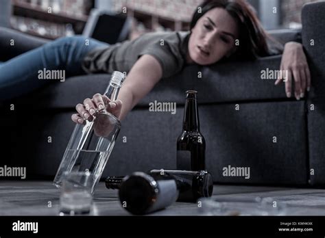 Drunk woman hi-res stock photography and images - Alamy