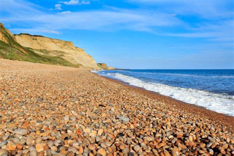 10 Best Beaches in Dorset For a Coastal Escape | Oliver's Travels