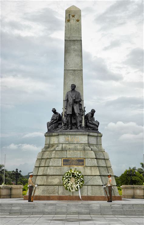 Rizal Park, Philippines | Travel to the Philippines