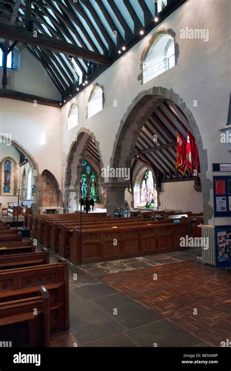 Interior view of St Peter ad Vincula church in Wisborough Green Stock Photo - Alamy