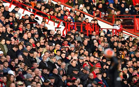 Sheffield United: Fans react to new kit image | thisisfutbol.com