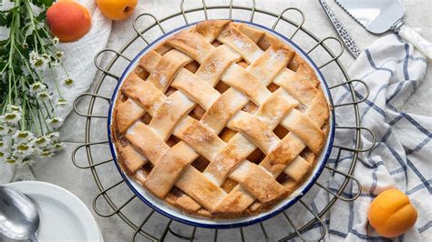 Fresh Apricot Pie Recipe