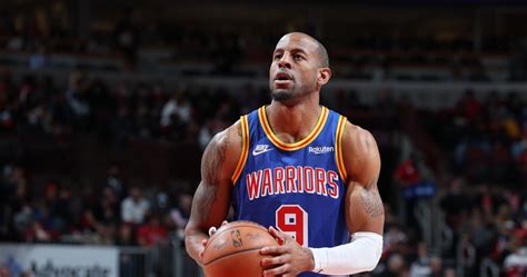 3 Instant Reactions to Andre Iguodala Re-Signing with Warriors for Final NBA Season | News ...