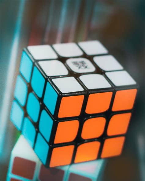 9 Mental Benefits Of Solving Rubik's Cube For - Article Ritz