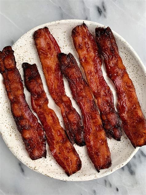 The Best Crispy Oven BACON! (no greasy stove included!) - rachLmansfield