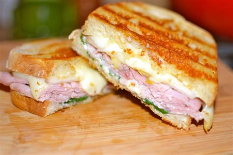 A Southern Soul: Ham & Cheese Panini's with Pears & Spinach