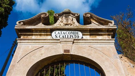 Visit the Catacombs of St. Calllixtus in Rome (Tips, Info & Tickets)