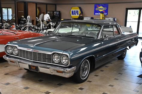 1964 Chevrolet Impala | Classic & Collector Cars