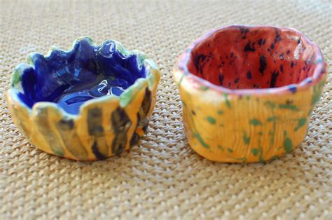 Sunnyside Art House: Colourful Pinch Pots and Pinch Pot Creations