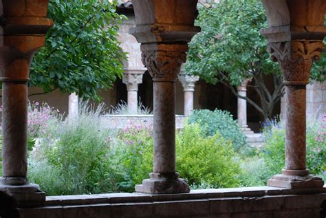 Medieval herb garden | The cloisters, Cloister, Herb garden design