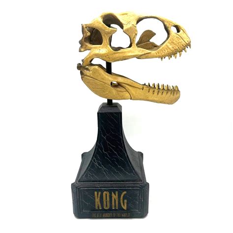 King Kong Skull Island Venatosaurus Skull on Base Model 1006/4000 ...