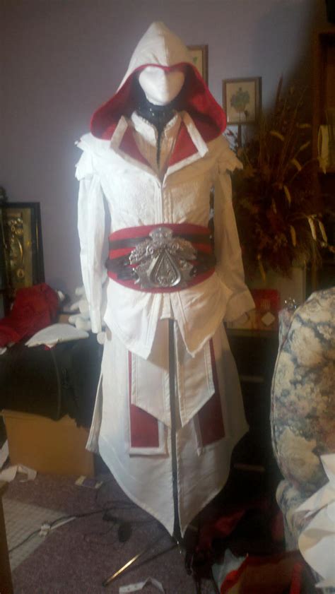 Ezio Brotherhood Outfit 01 by rabid-llama on DeviantArt