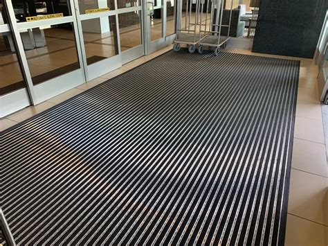 Caring for your Aluminum Entrance Mat