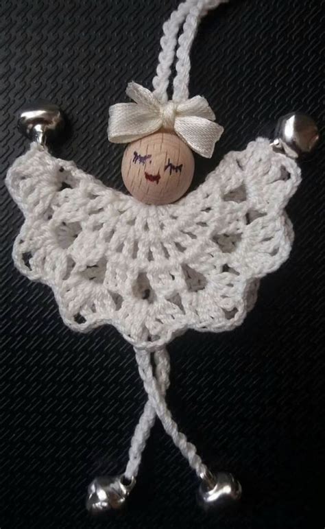 Pin by Mónika Dánfalviné on Karácsony | Christmas crochet patterns, Small crochet gifts, Crochet ...